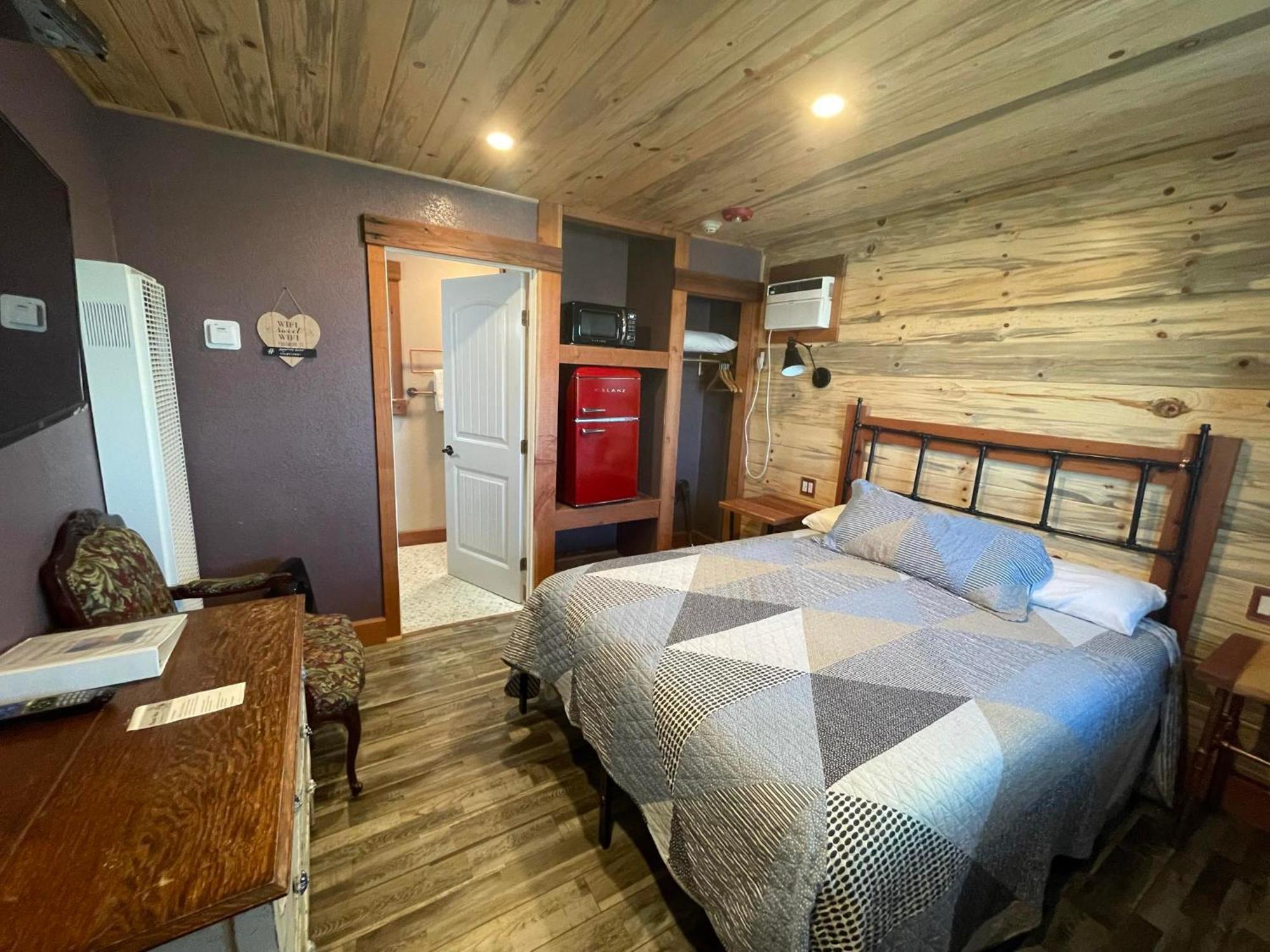 Sugarloaf Mountain Motel 버지니아시티 외부 사진